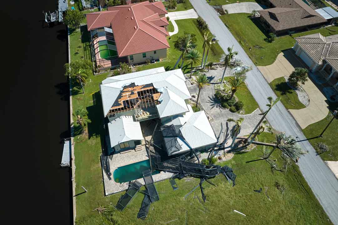 hurricane ian destroyed house in florida residential